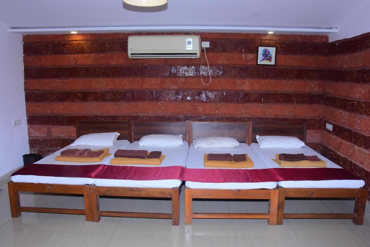 Salt Water Resort Dapoli Exterior photo